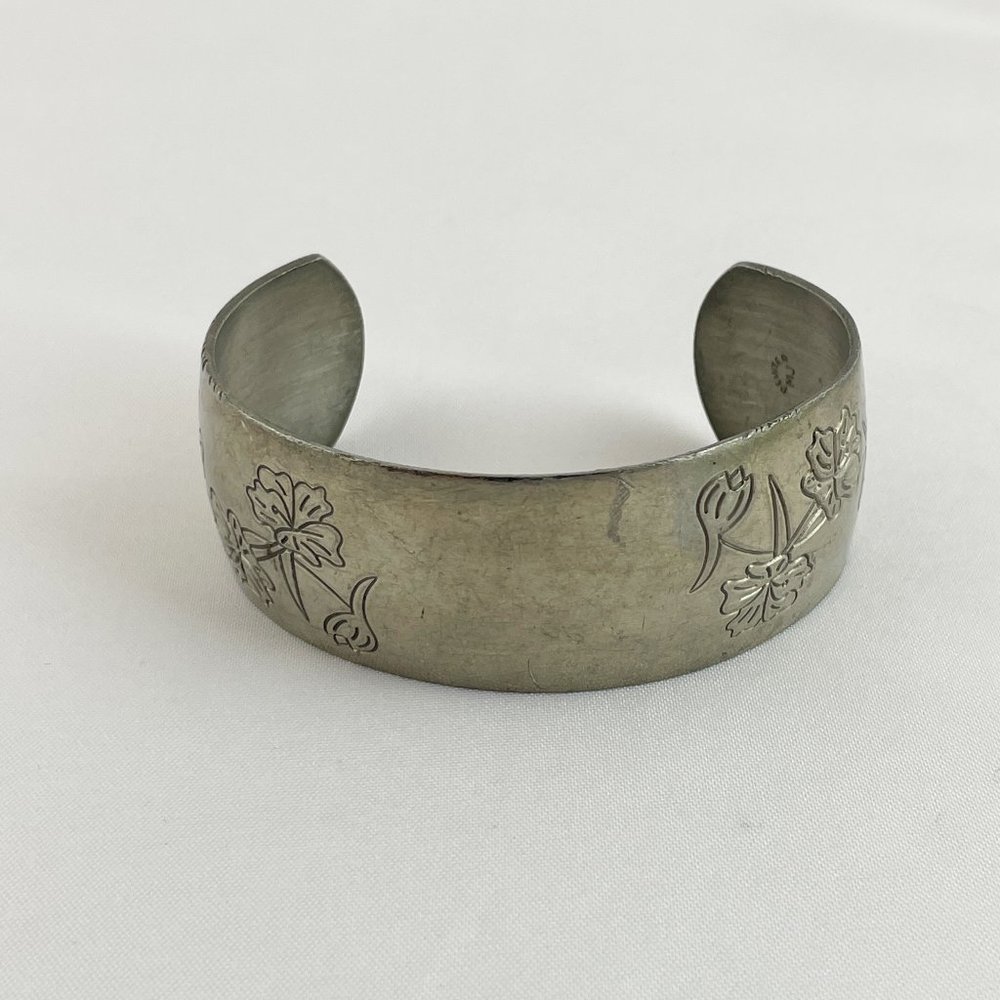 Pewter Floral Bracelet Cuff MJ